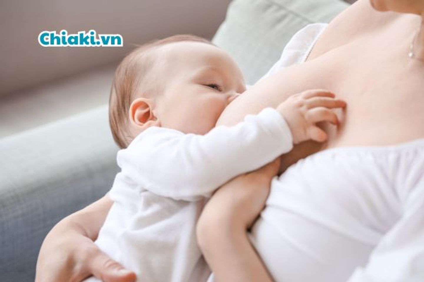 Việc ti&ecirc;u sữa nhanh cũng gi&uacute;p mẹ giảm nguy cơ bị vi&ecirc;m tuyến v&uacute;