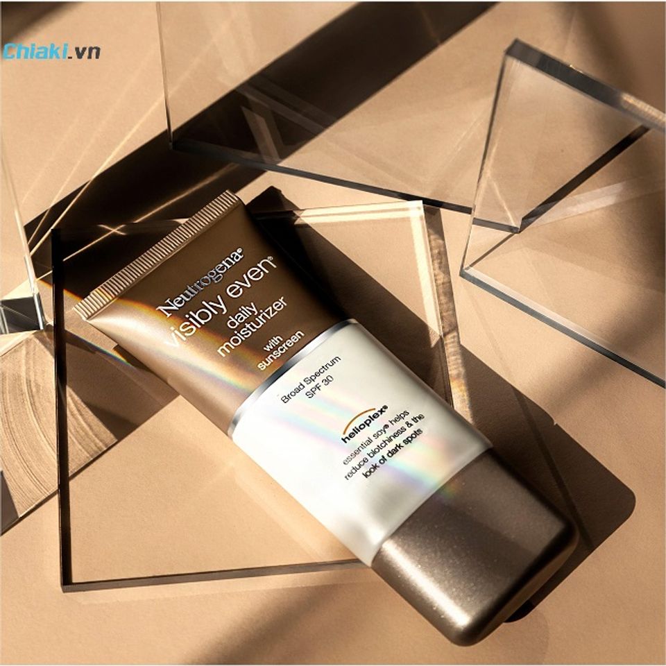 Kem dưỡng Neutrogena Visibly Even Daily Moisturizer