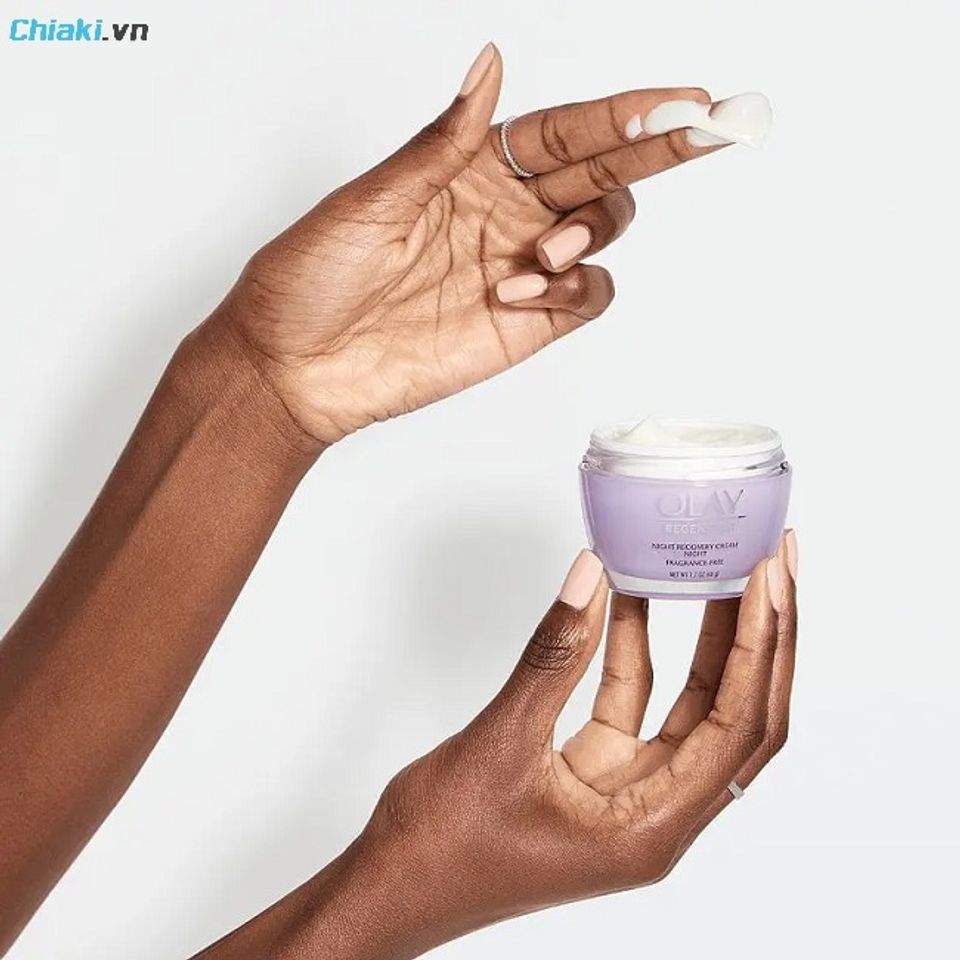 Kem dưỡng da chống l&atilde;o h&oacute;a Olay Regenerist Night Recovery