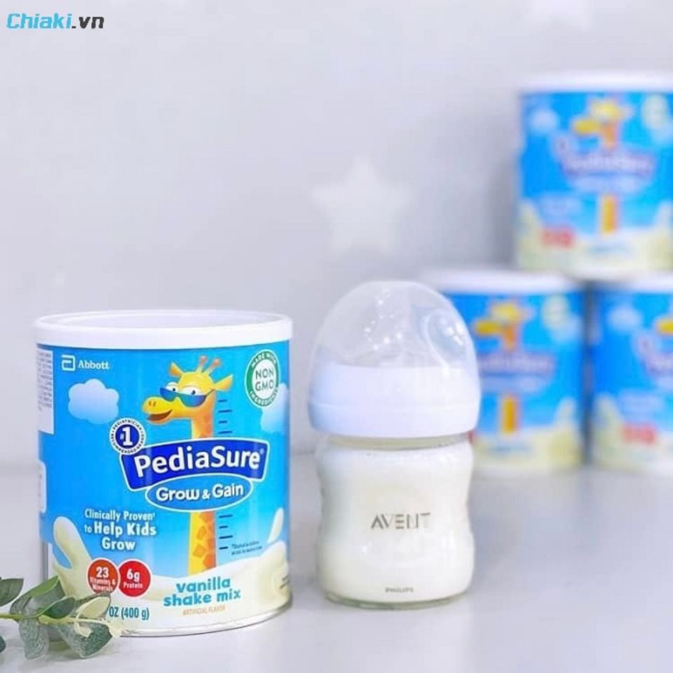 Sữa Pediasure Hươu cao Cổ Grow & Gain bổ sung năng lượng cao