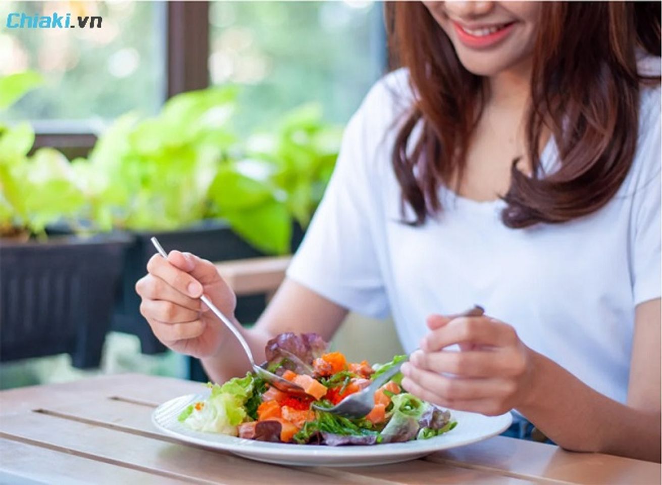 Vitamin E n&ecirc;n uống trong bữa ăn, sau bữa ăn 30 - 1 giờ