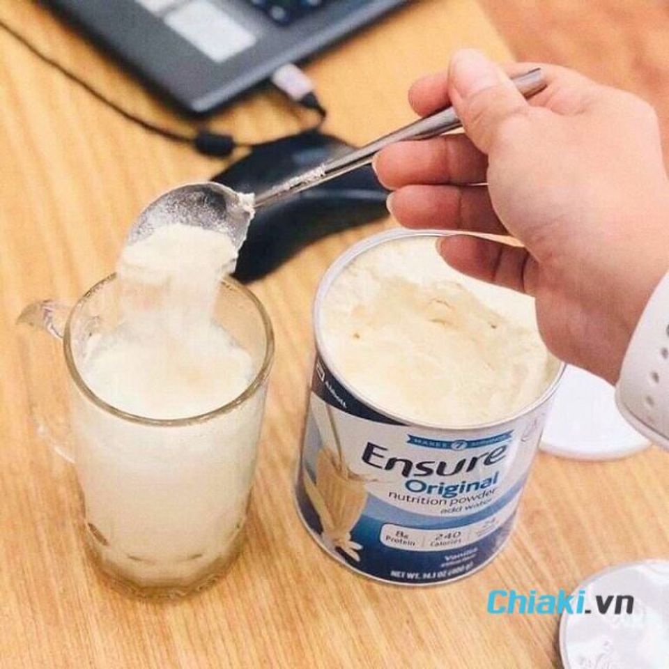 C&aacute;ch uống sữa Ensure để tăng c&acirc;n