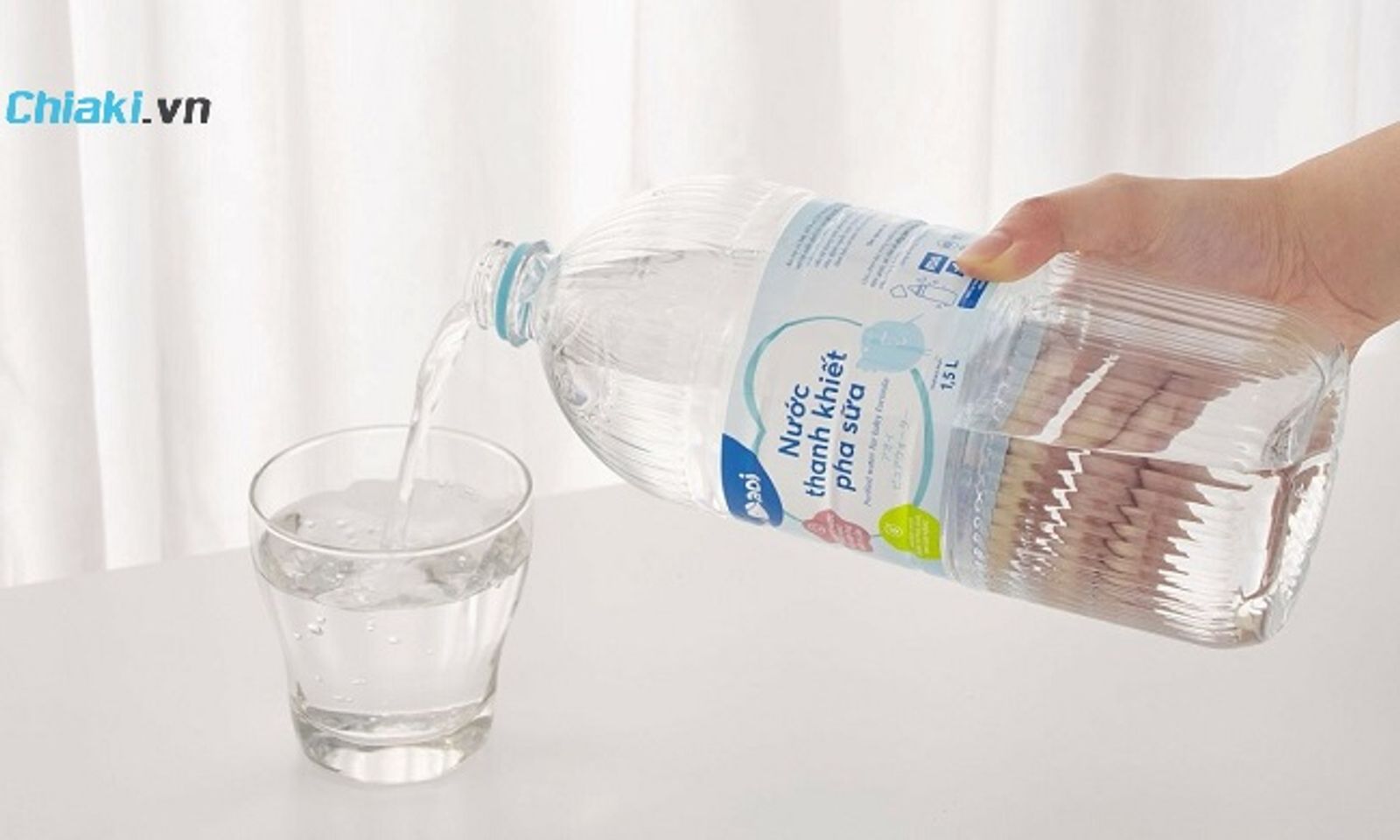 Hướng dẫn chuẩn bị nước để pha sữa c&ocirc;ng thức