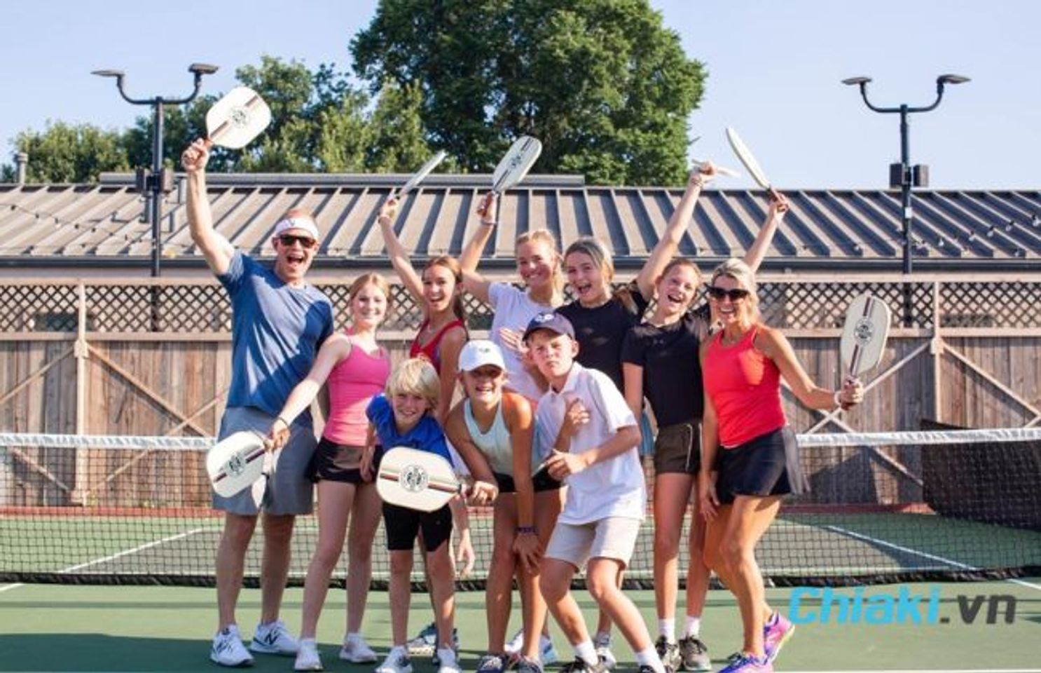 Chơi Pickleball tăng kết nối x&atilde; hội