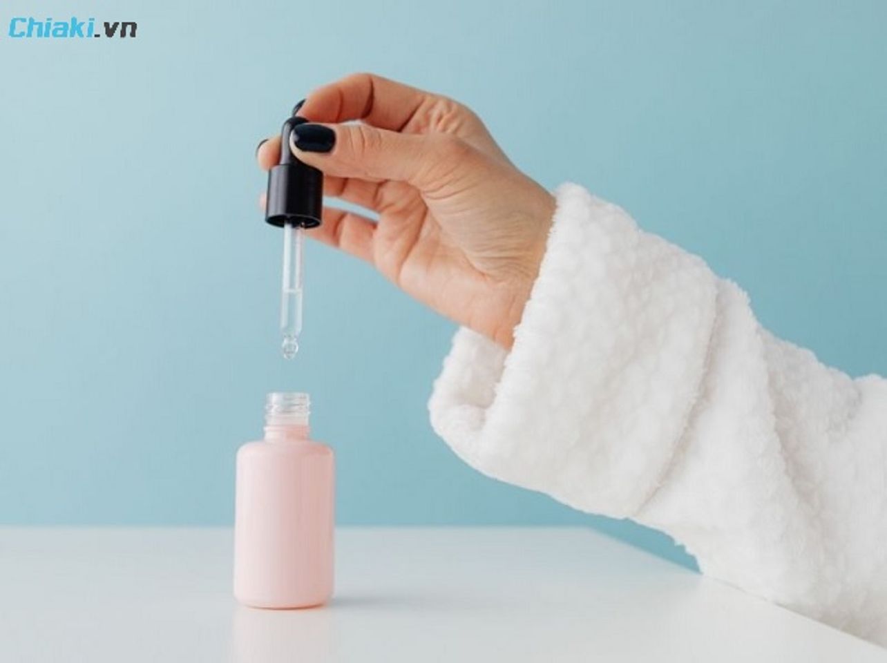 Một số lưu &yacute; khi sử dụng serum d&agrave;nh cho da hỗn hợp thi&ecirc;n kh&ocirc;