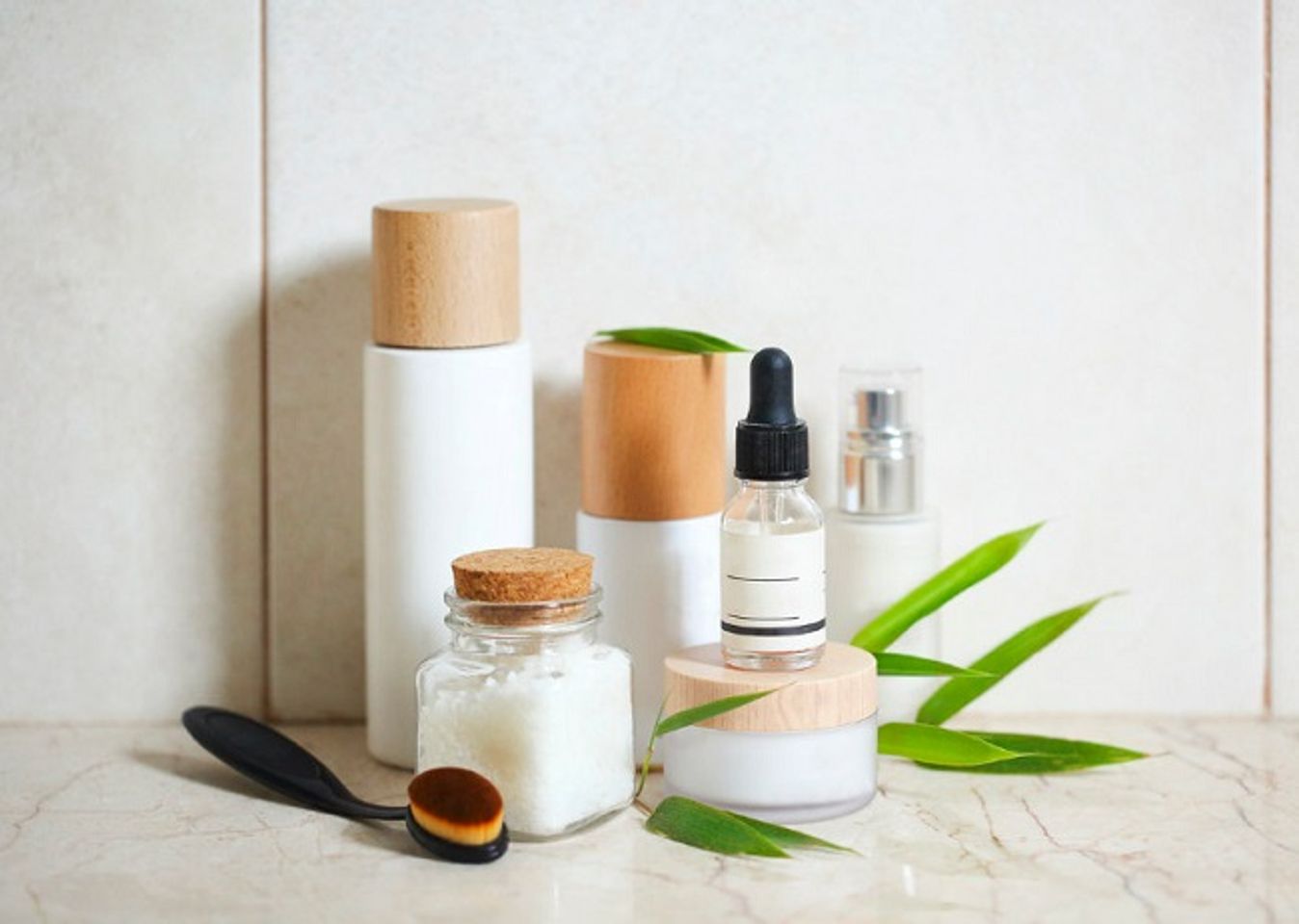 Lựa chọn mỹ phẩm cho da nhạy cảm ph&ugrave; hợp