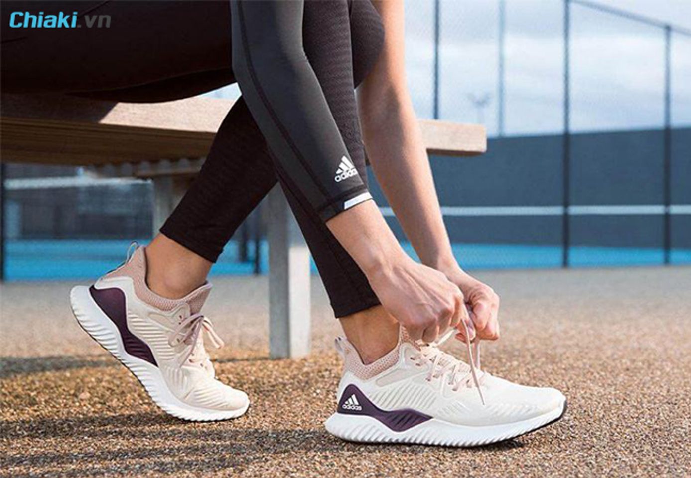 c&aacute;c ti&ecirc;u ch&iacute; lựa chọn gi&agrave;y chạy bộ adidas