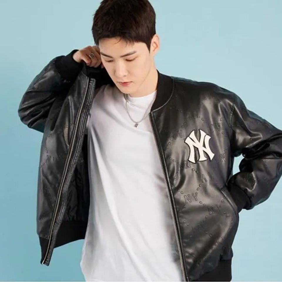 Áo MLB Monogram Vegan Leather Jumper New York
