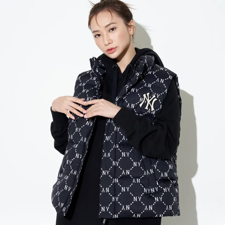 Áo gile phao MLB Monogram Vest New York Yankees Black