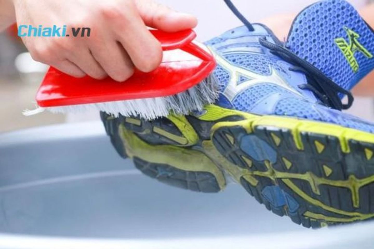C&aacute;ch bảo quản gi&agrave;y chạy Puma bền bỉ