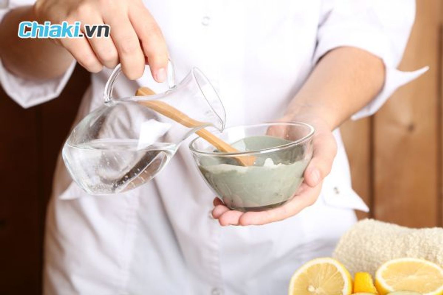 Hướng dẫn c&aacute;ch sử dụng mặt nạ đất s&eacute;t cho da dầu mụn đ&uacute;ng, chuẩn
