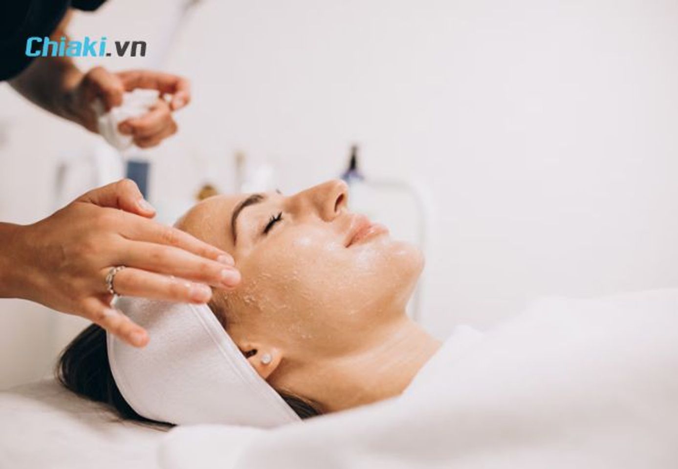 C&aacute;ch rửa mặt sau khi peel da