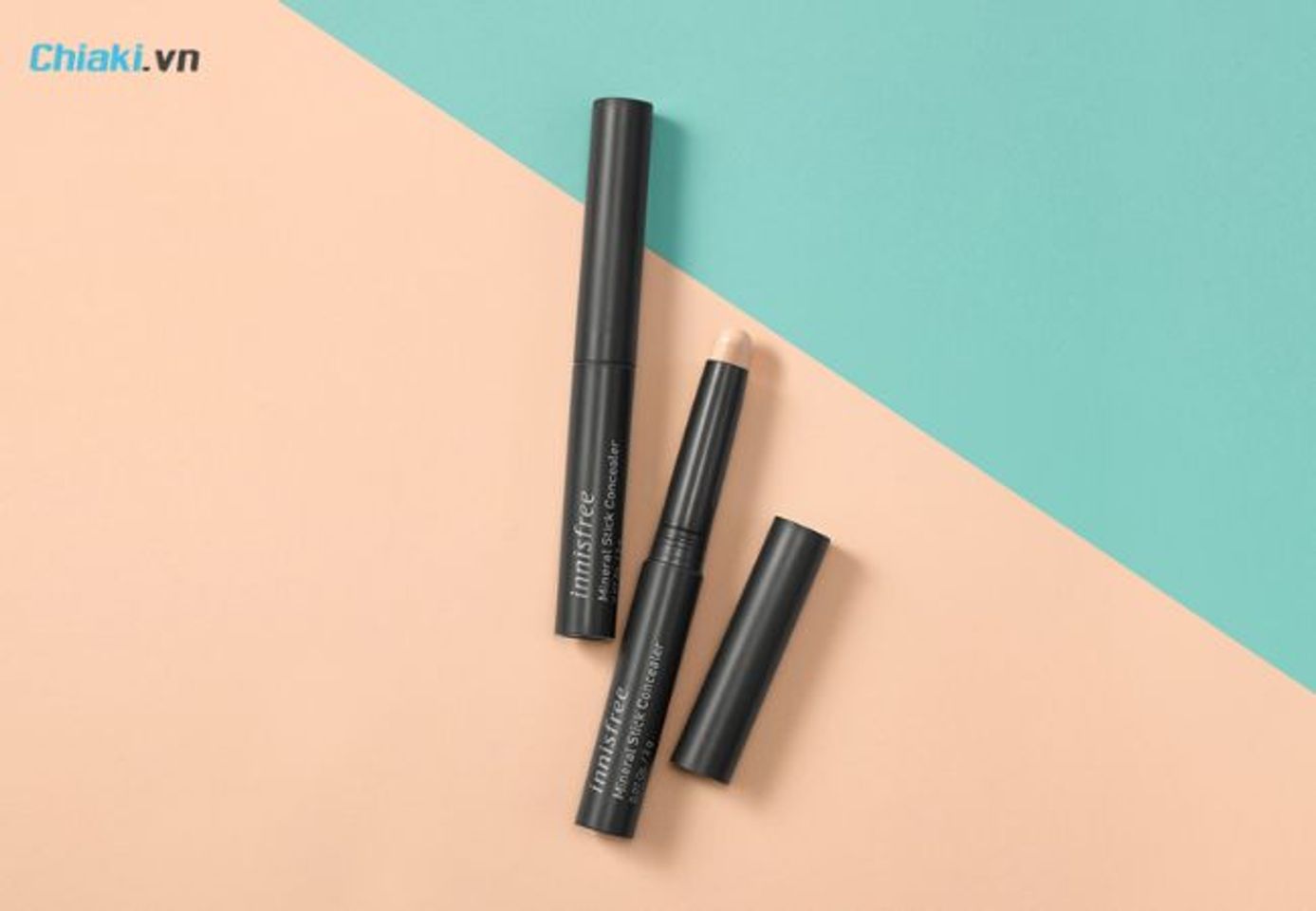 Concealer dạng b&uacute;t
