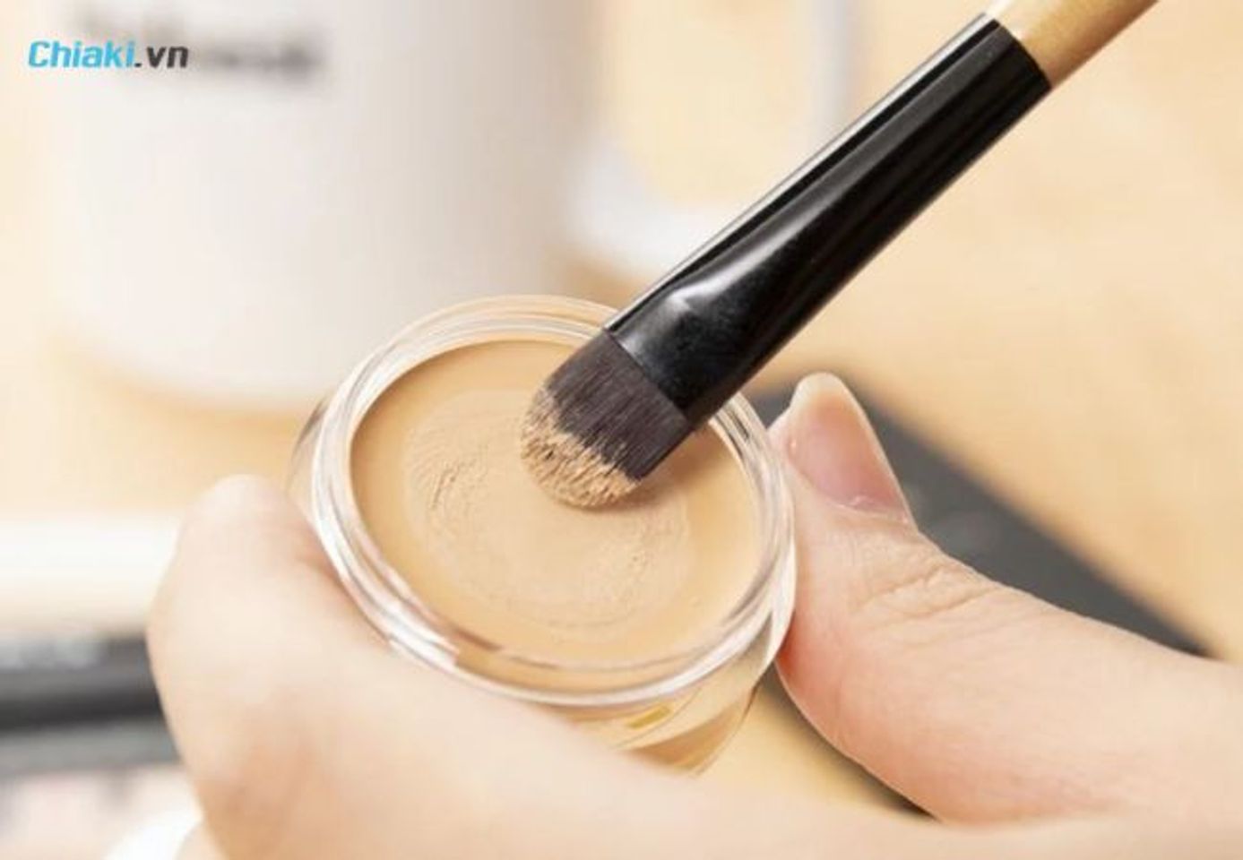Concealer dạng kem đặc