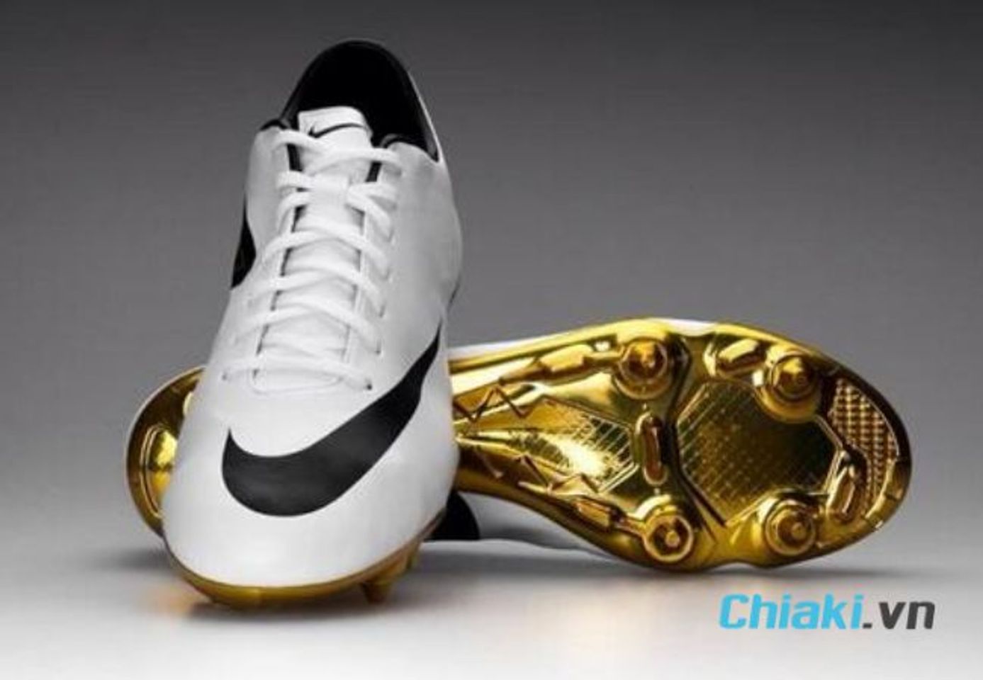 Đ&ocirc;i gi&agrave;y&nbsp;đ&aacute; b&oacute;ng Nike Mercurial Vapor III Italy Edition