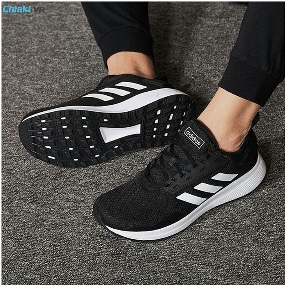 Gi&agrave;y Adidas Duramo 9&nbsp; thiết kế ph&ugrave; hợp cho c&aacute;c hoạt động thể thao nhẹ nh&agrave;ng