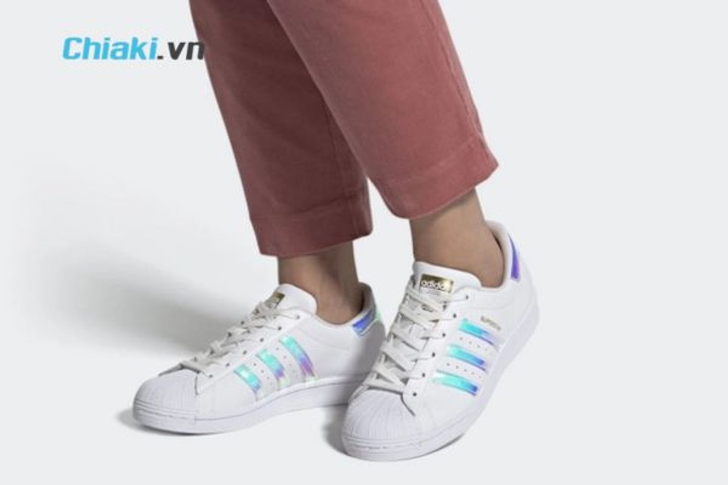 Gi&agrave;y Adidas Superstar 20 W Hologram FX7565