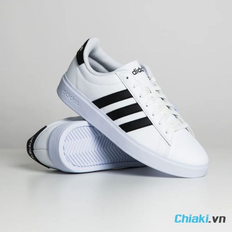 Gi&agrave;y cho học sinh Adidas Grand Court