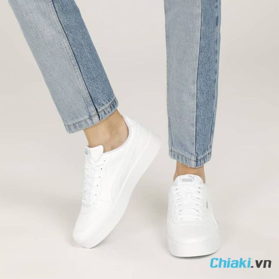 Gi&agrave;y cho học sinh Puma Skye Clean All White