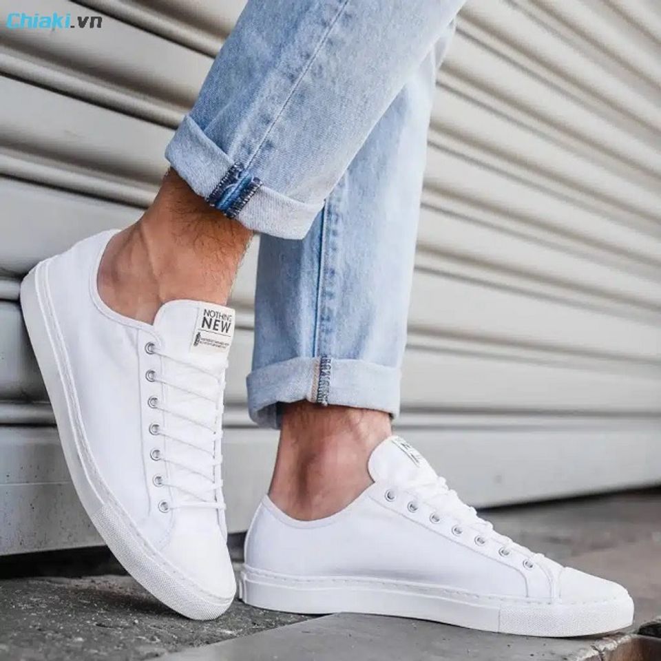 Gi&agrave;y sneaker Low &ndash; top dễ d&agrave;ng cho hoạt động h&agrave;ng ng&agrave;y