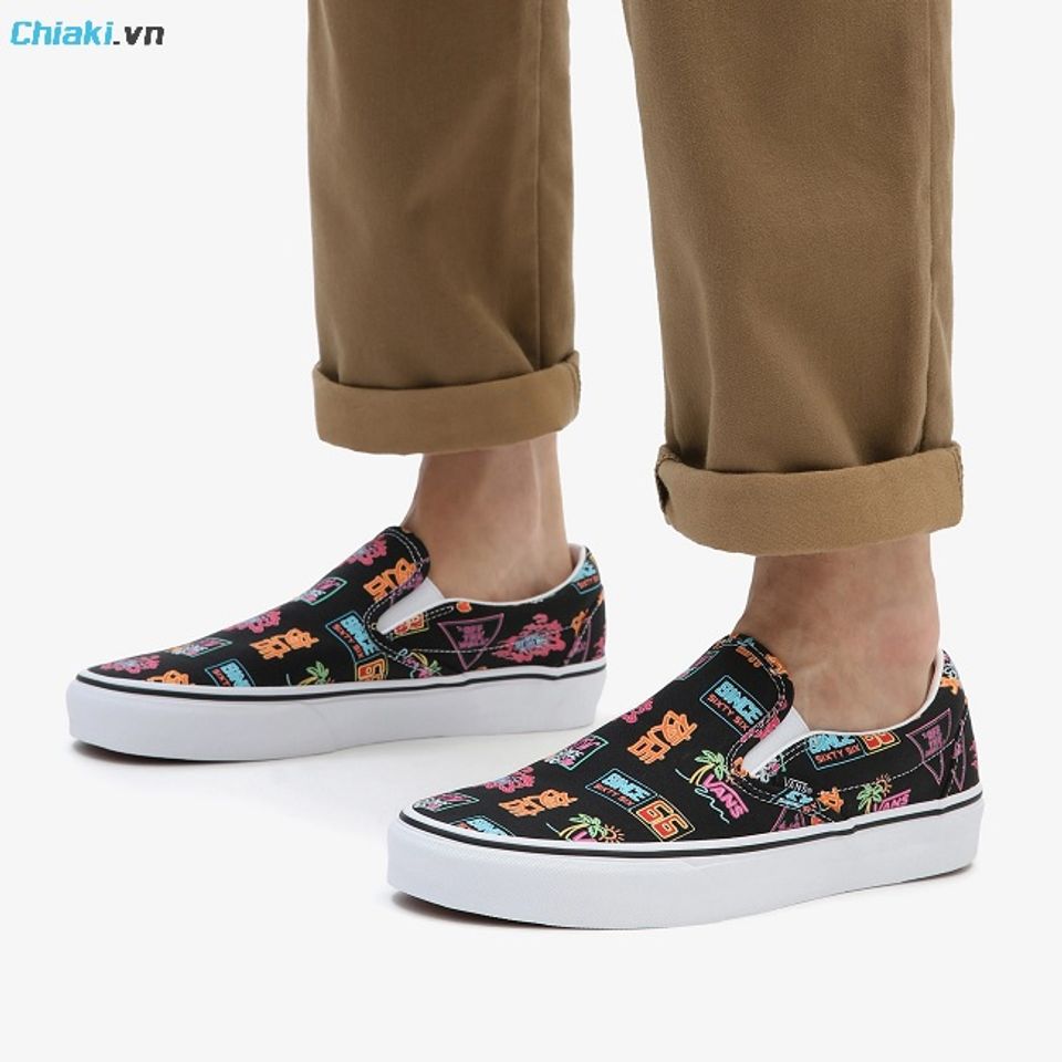 Gi&agrave;y sneaker Slip &ndash; on hay được gọi tắt l&agrave; gi&agrave;y lười