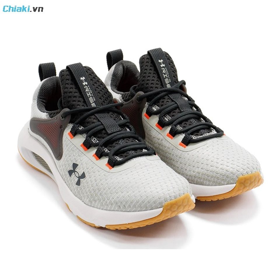 Under Armour Rise 4 tạo cảm gi&aacute;c nhẹ nh&agrave;ng khi di chuyển
