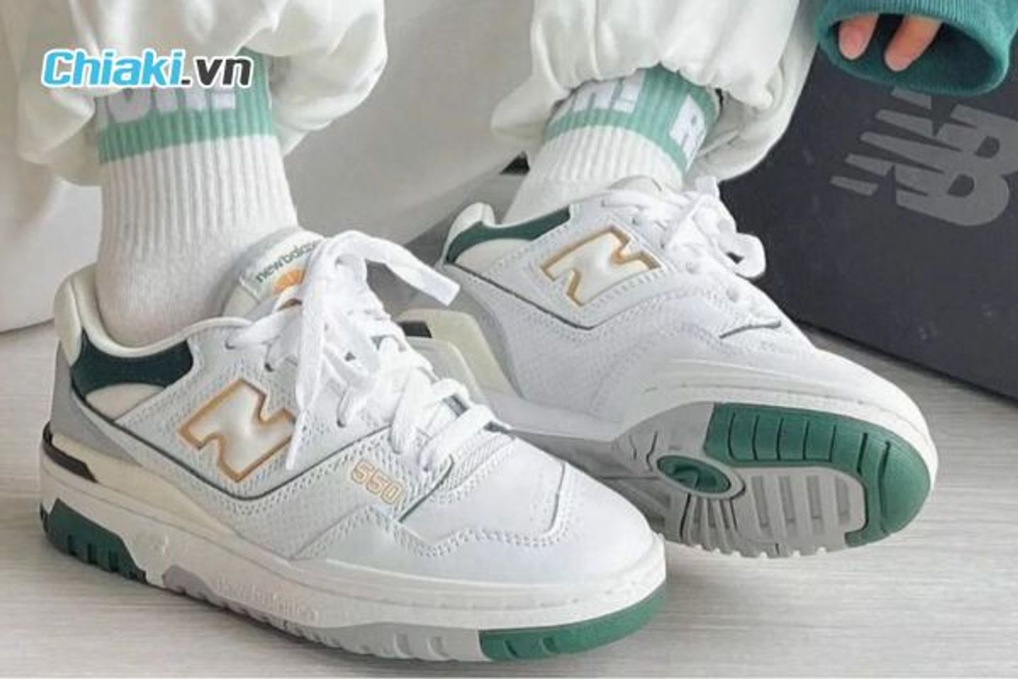Gi&agrave;y thể thao New Balance 550 White Nightwatch Green BB550PWC