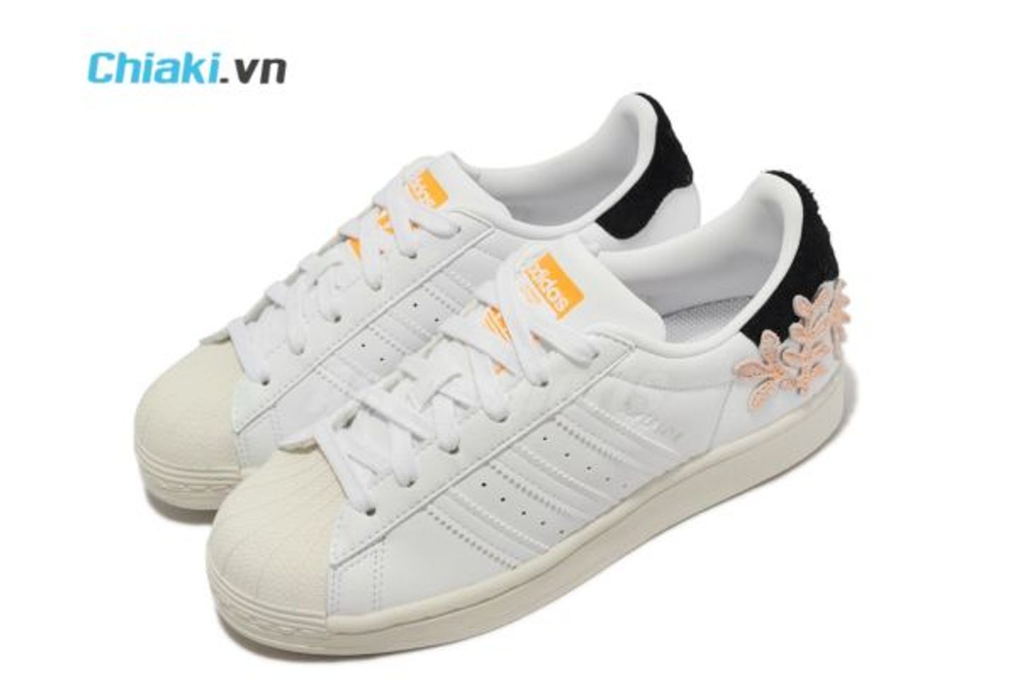 Gi&agrave;y thể thao nữ Adidas Superstar GZ0864