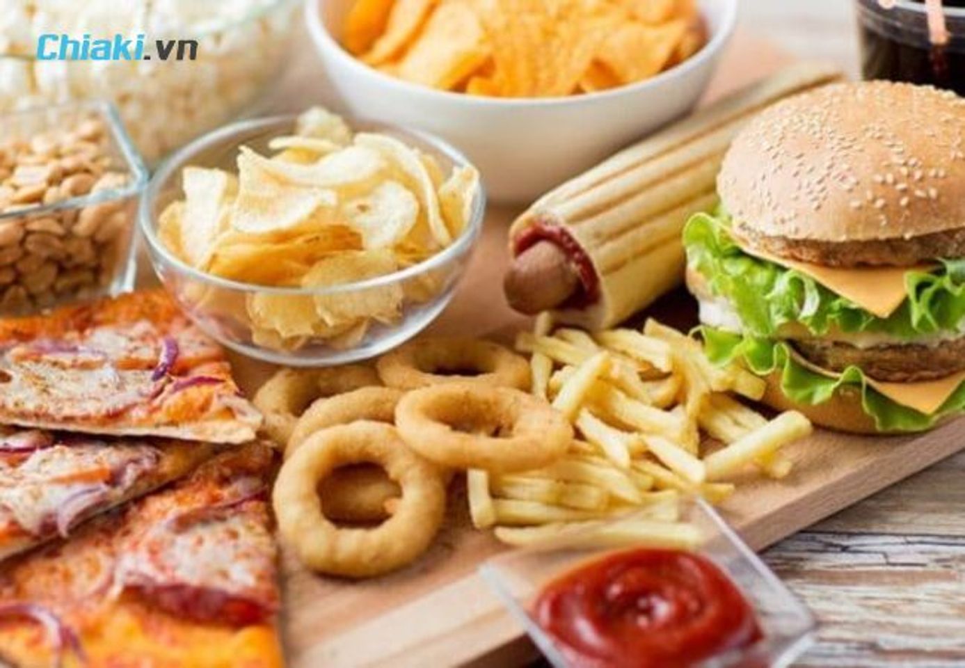 Kh&ocirc;ng n&ecirc;n ăn g&igrave; khi bị yếu sinh l&yacute;?