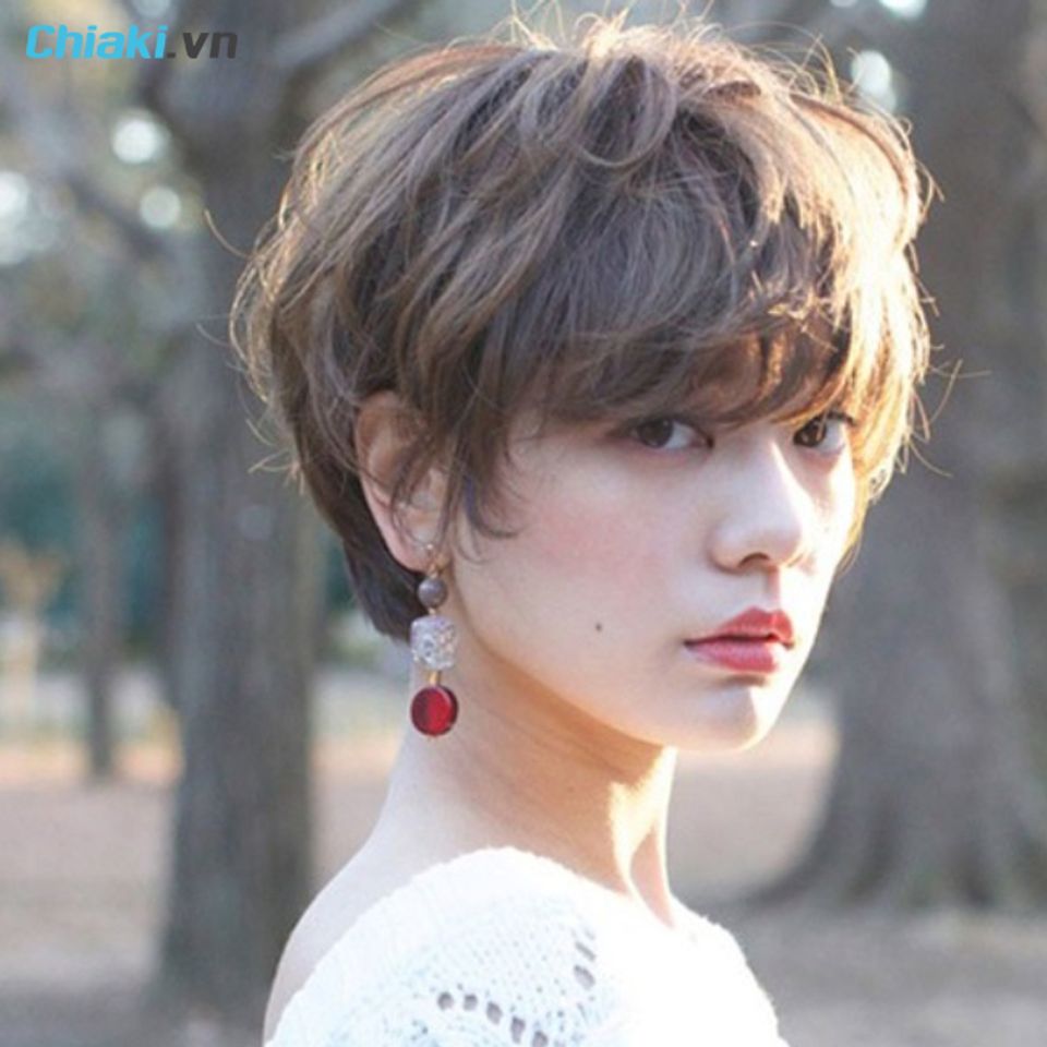 t&oacute;c pixie xoăn nhẹ