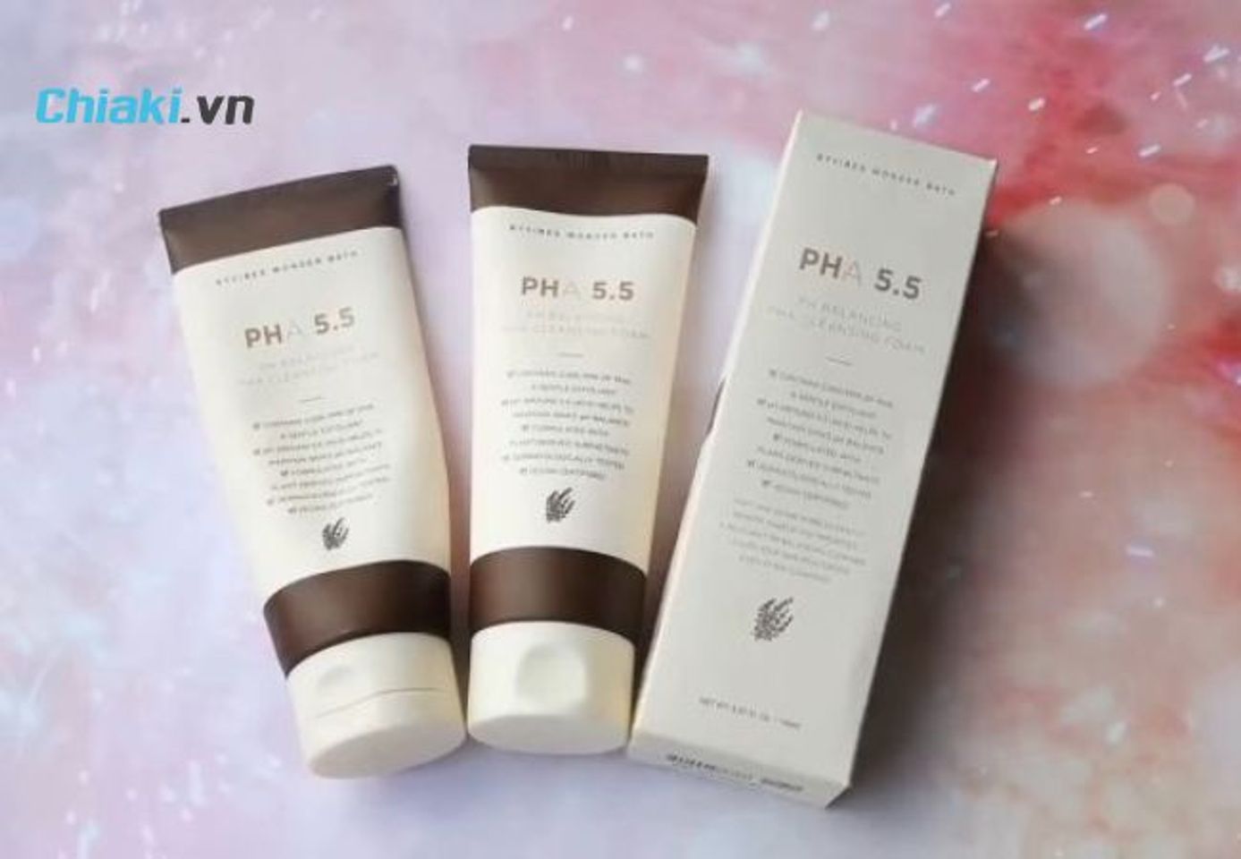 PHA 5.5 pH Balancing Cleansing Foam