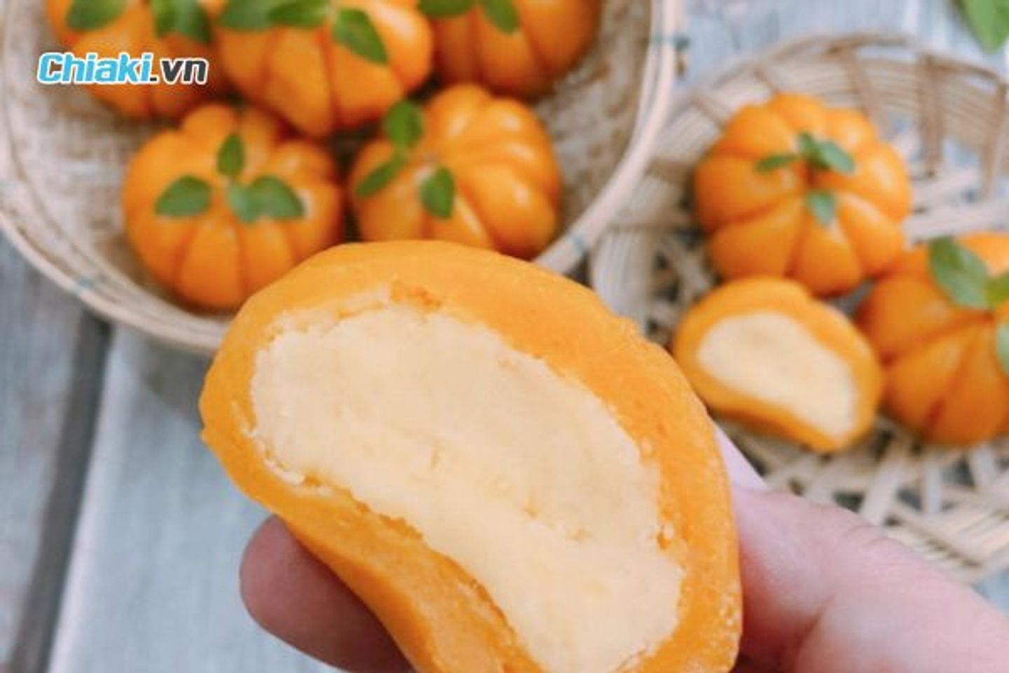 B&aacute;nh b&iacute; đỏ sữa chua