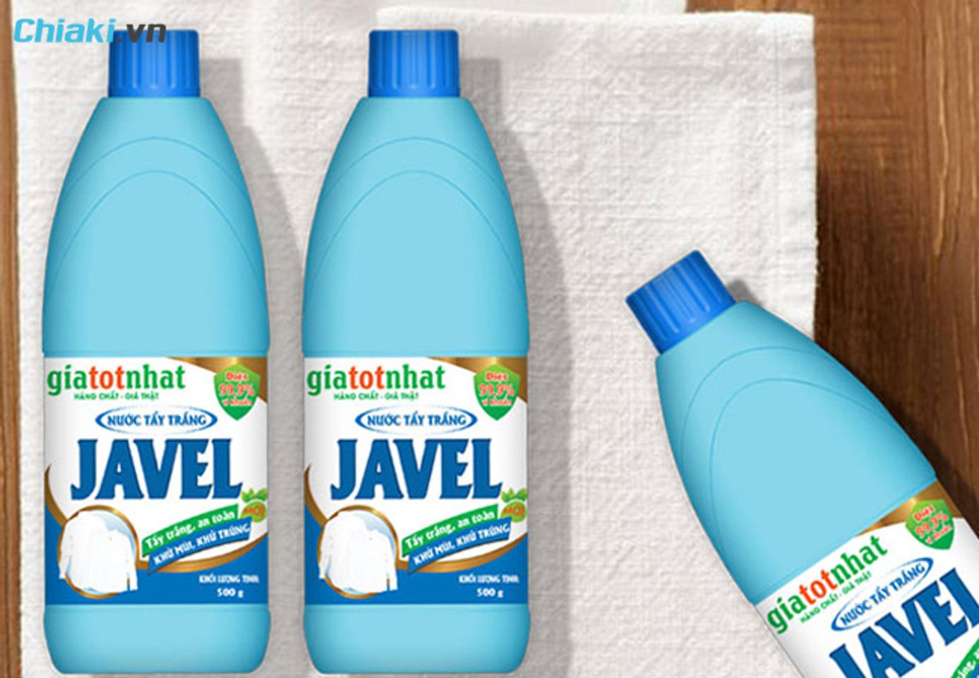 c&aacute;ch l&agrave;m sạch gi&agrave;y da trắng với nước javen