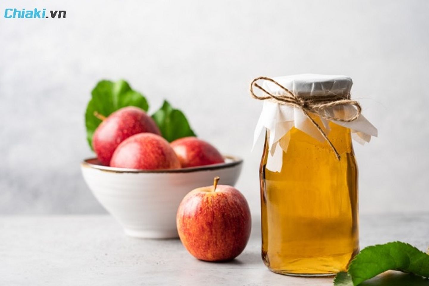 Chăm s&oacute;c sức khỏe phụ nữ bằng giấm t&aacute;o c&oacute; ưu &dstrok;iểm phục hồi độ pH