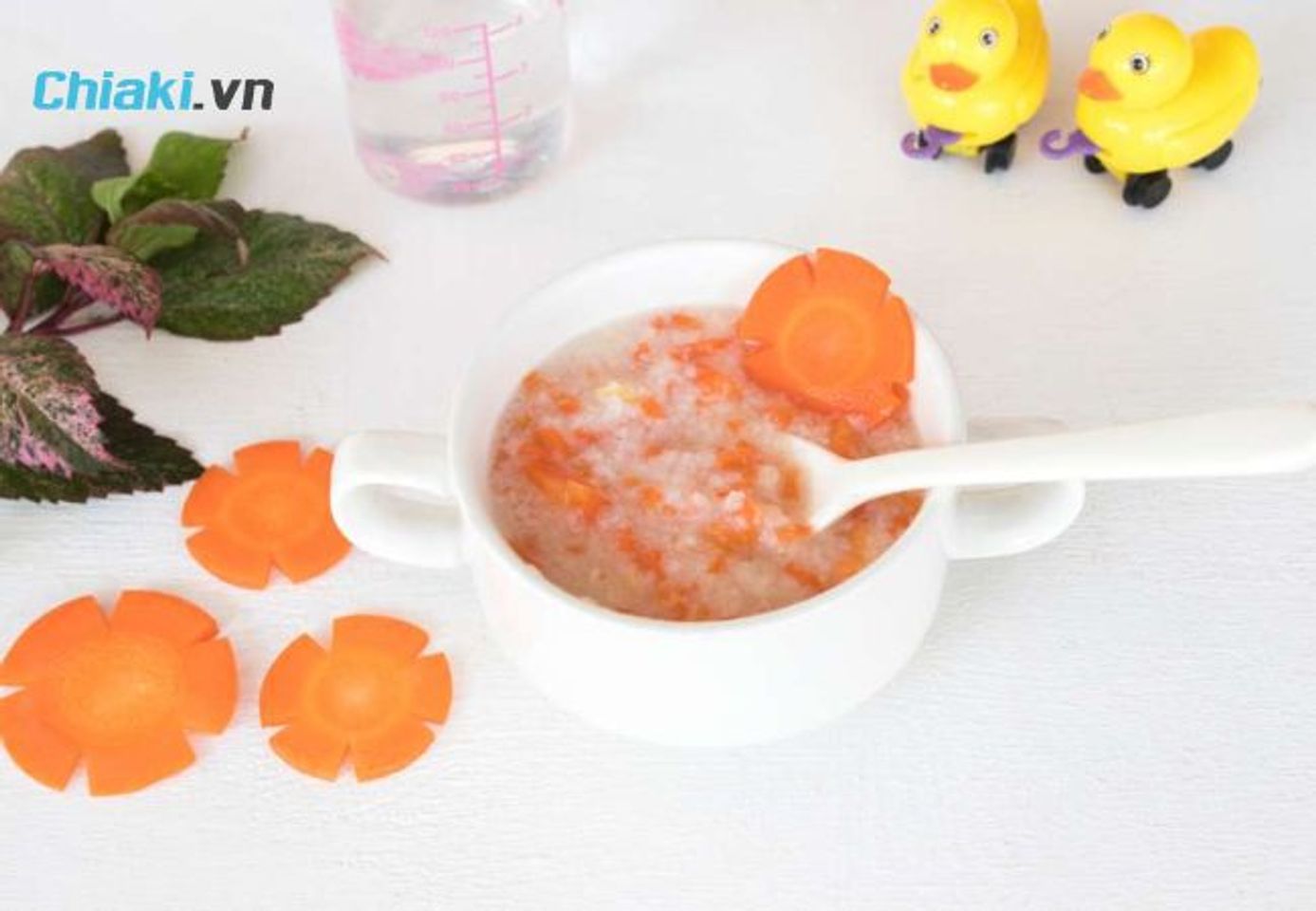 Ch&aacute;o c&aacute; c&agrave; rốt cho b&eacute; ăn dặm