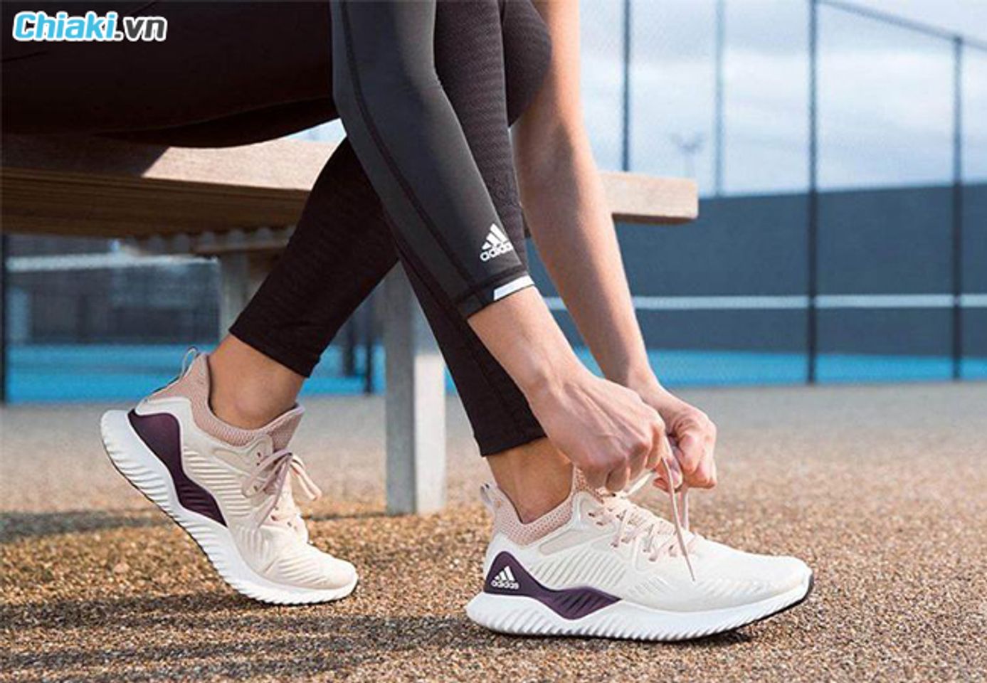 chọn gi&agrave;y chạy bộ cho người mới bắt đầu dựa v&agrave;o thiết kế