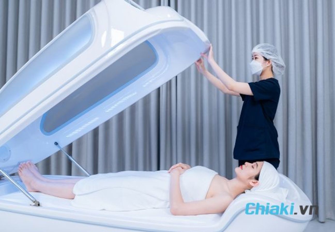 C&oacute; n&ecirc;n đi tắm trắng ở spa kh&ocirc;ng
