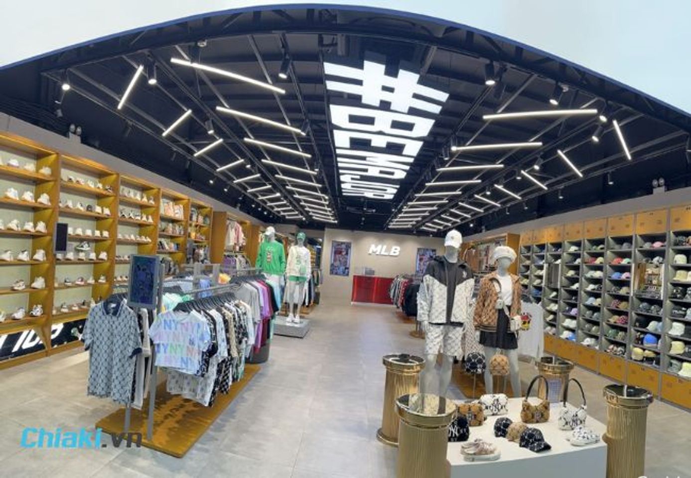 Cửa h&agrave;ng MLB ch&iacute;nh h&atilde;ng Saigon Centre