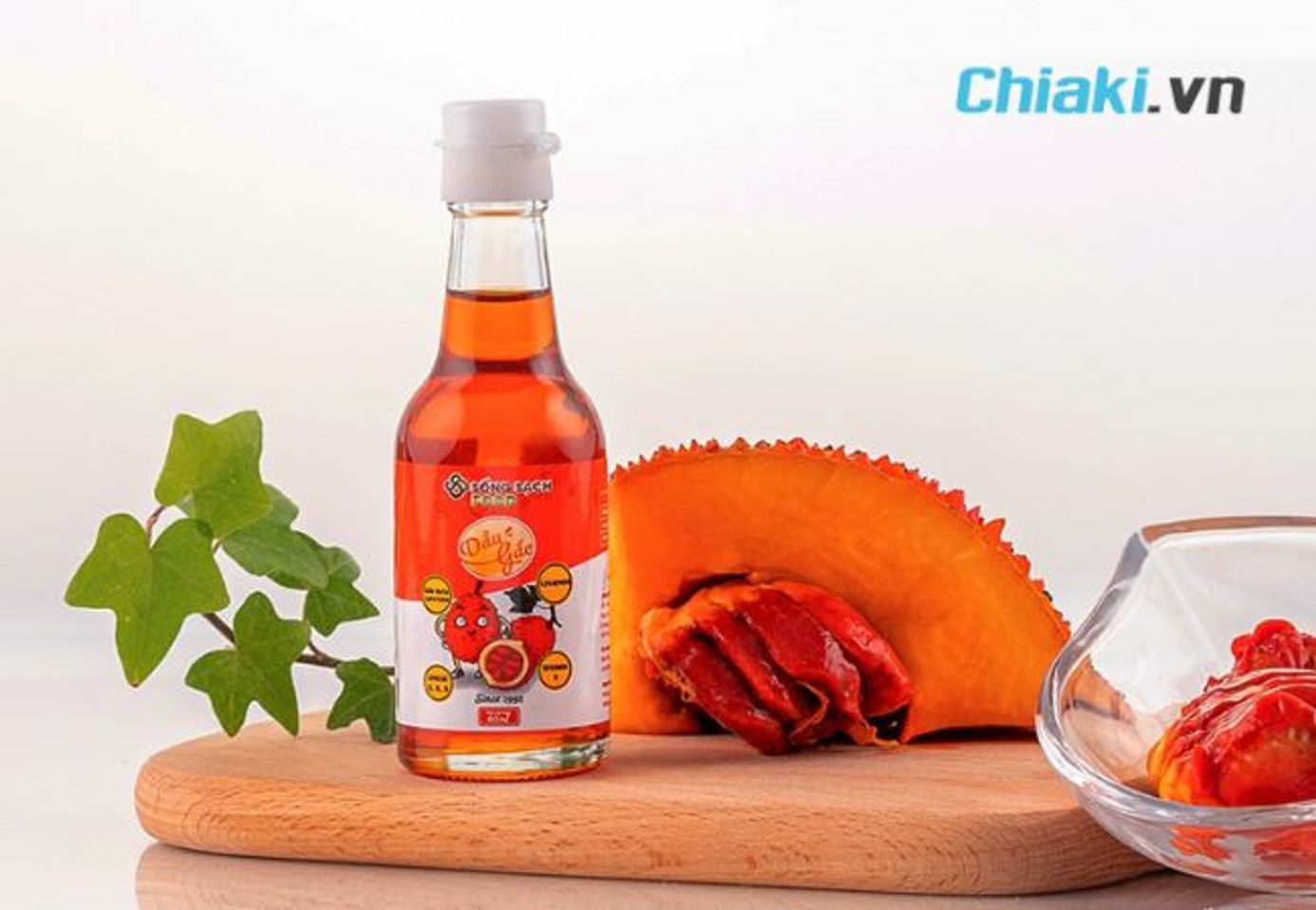 Dầu gấc cho b&eacute; ăn dặm