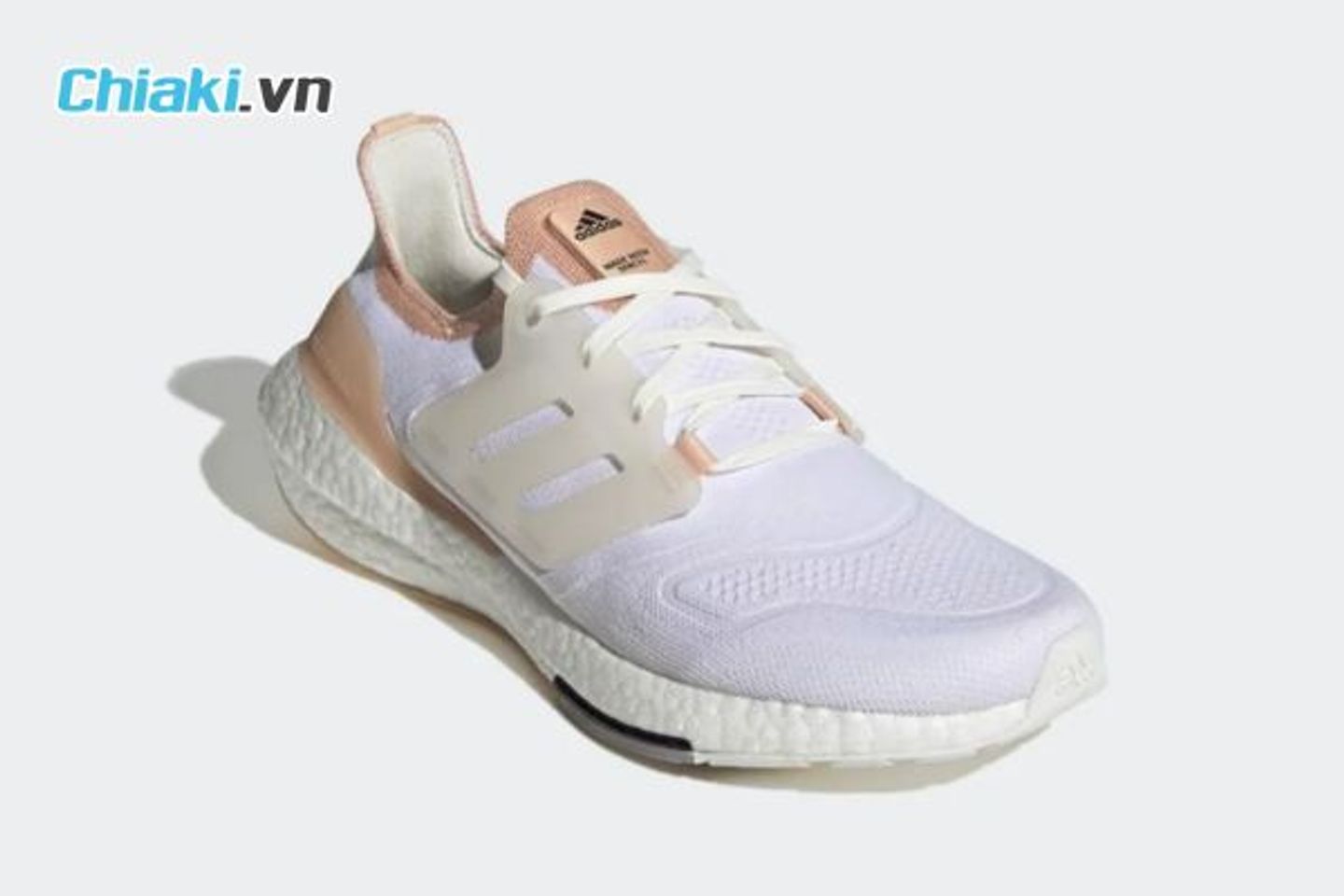 Gi&agrave;y chạy bộ Adidas Ultraboost 22