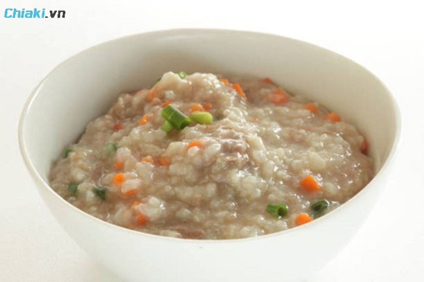 Lịch ăn dặm cho b&eacute; 9 - 12 th&aacute;ng c&oacute; thể tăng dần l&ecirc;n th&agrave;nh 3 bữa/ ng&agrave;y