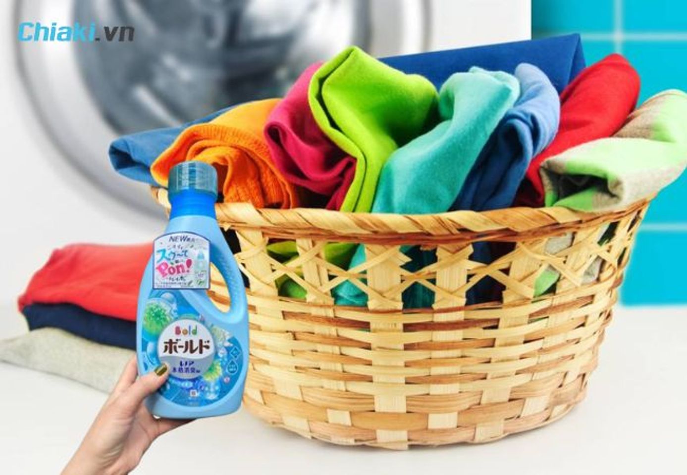 Nước giặt tay Bold P&G Aqua Pure Clean hương nắng mai