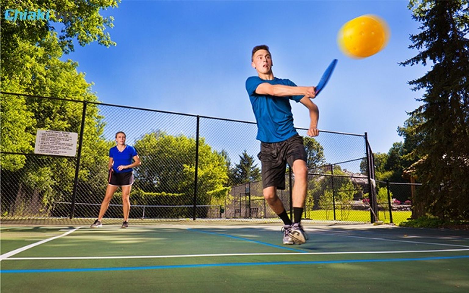 B&agrave;i tập Spin Bounce r&egrave;n luyện kỹ năng tạo xo&aacute;y