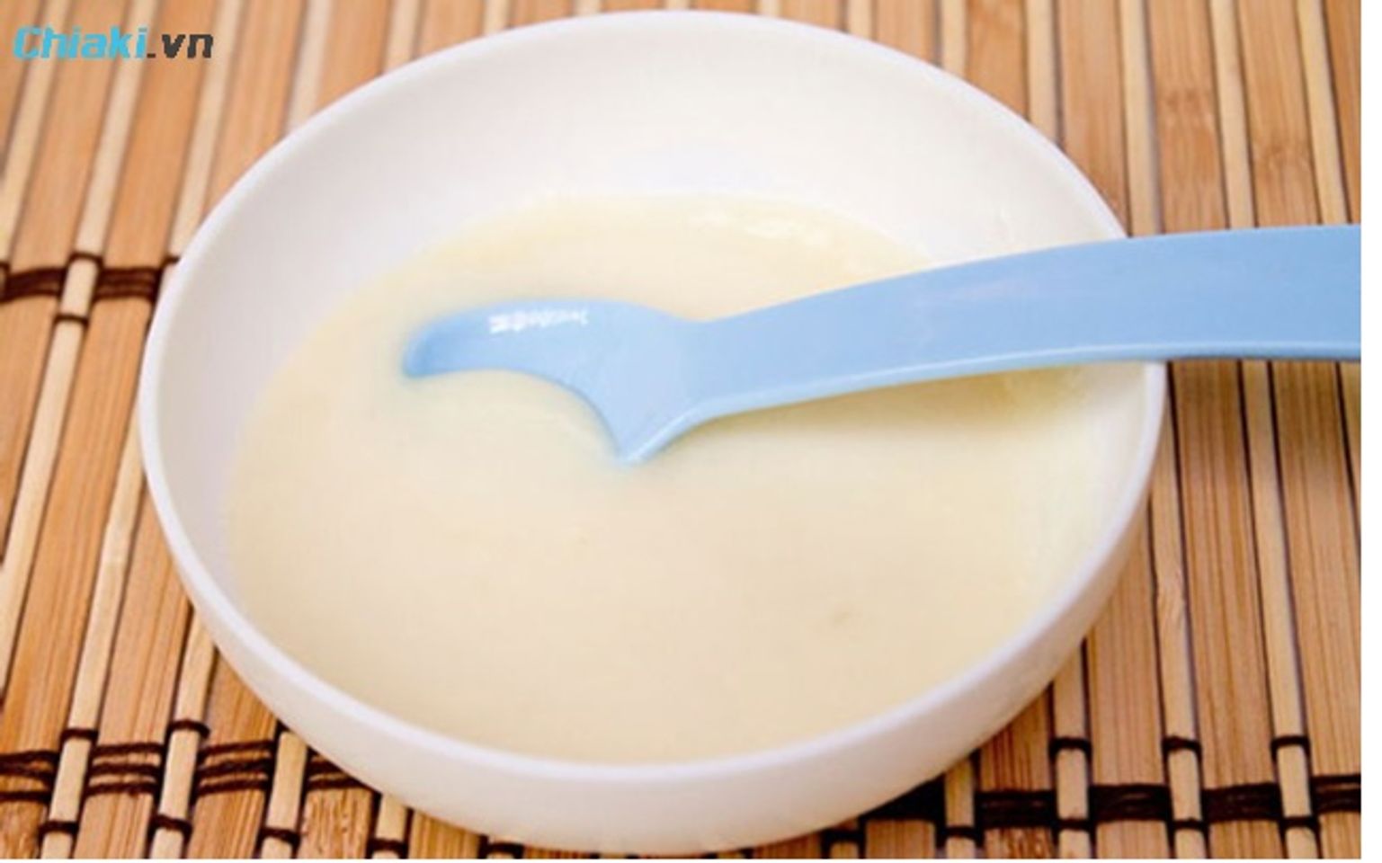 Pha bột ăn dặm Heinz với nước đơn giản, dễ thực hiện