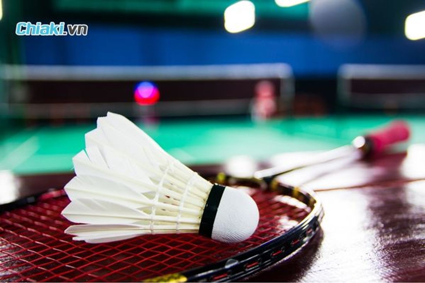 Đặc điểm nổi bật của vợt cầu l&ocirc;ng yonex gi&aacute; 500k