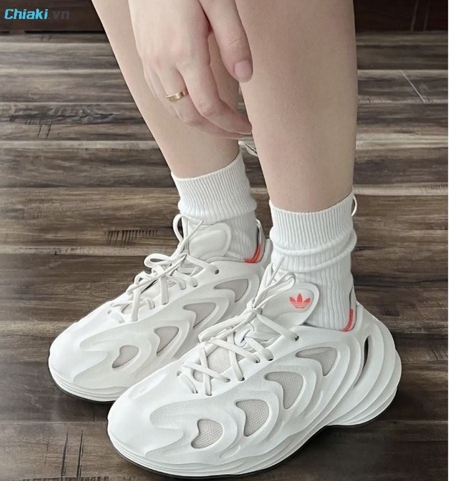 Gi&agrave;y Adidas Originals-Adifom Q cam kết l&agrave; mẫu gi&agrave;y bảo vệ m&ocirc;i trường