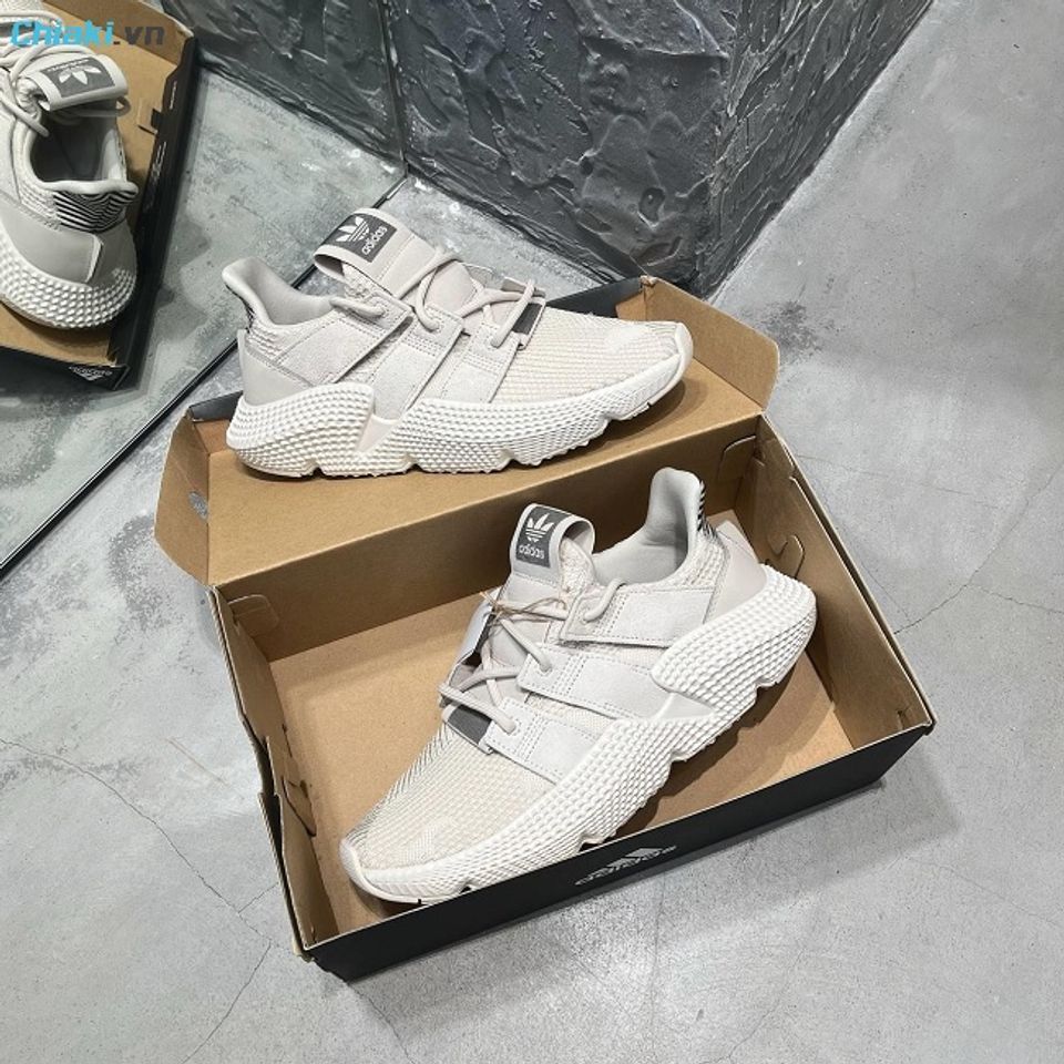 Gi&agrave;y Adidas Prophere kết hợp giữa thời trang đường phố v&agrave; thời trang thể thao