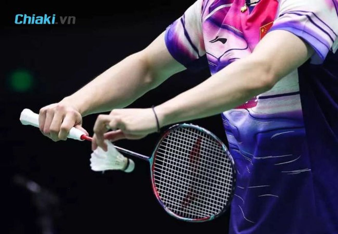 H&atilde;ng vợt cầu l&ocirc;ng nổi tiếng Lining