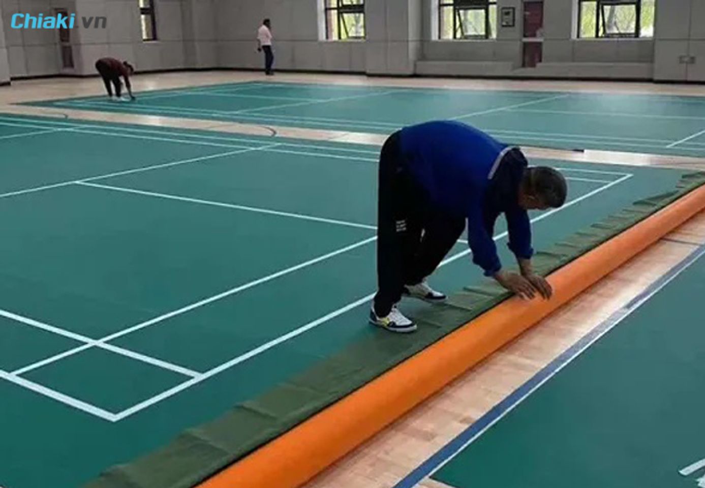 Hướng dẫn c&aacute;ch vẽ s&acirc;n cầu l&ocirc;ng theo ti&ecirc;u chuẩn quốc t