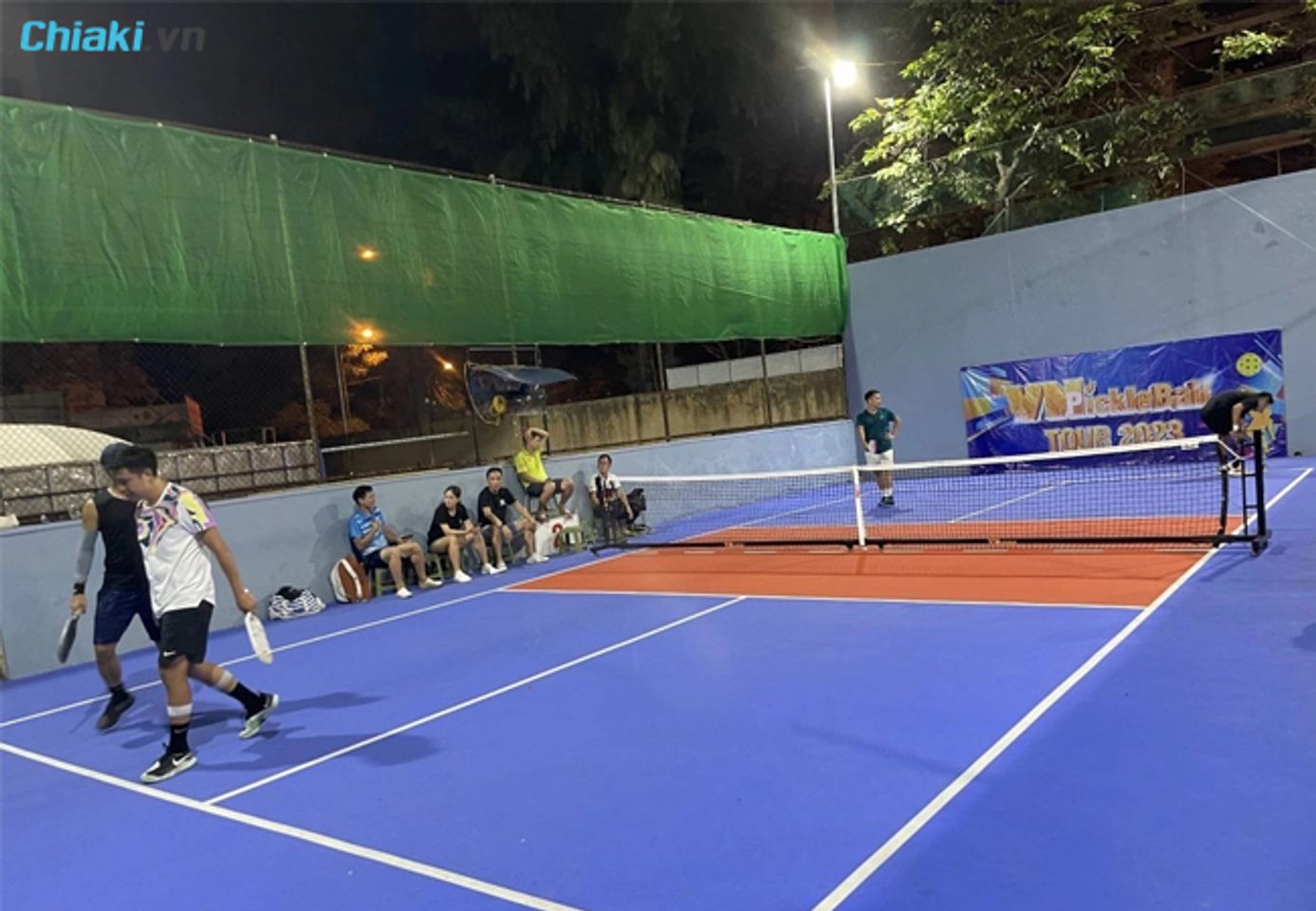 s&acirc;n pickleball hai b&agrave; trưng b&aacute;ch khoa h&agrave; nội